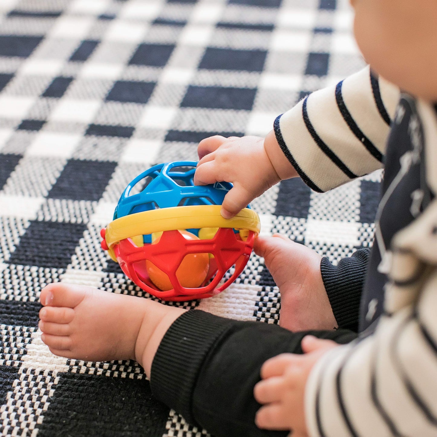 Baby Einstein Baby's First Art Teacher Developmental Toys Kit and Gift Set, Newborn and up